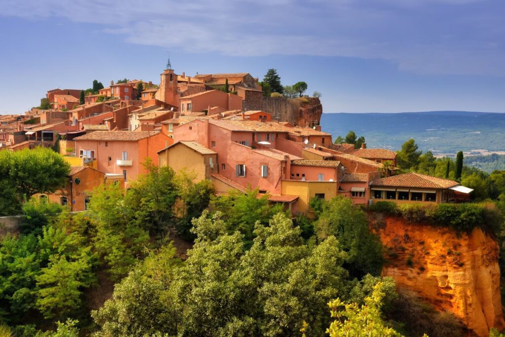 Roussillon France Travel Guide: Top Things To Do, See & Eat
